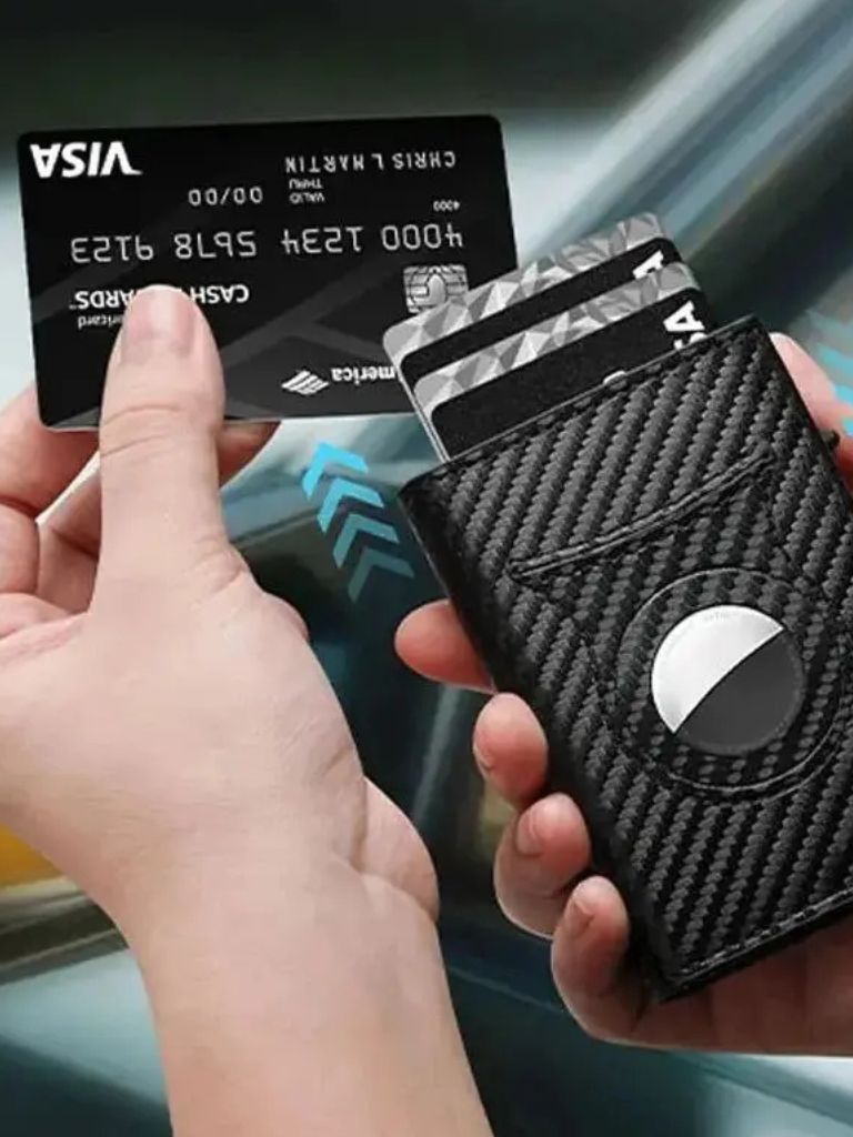Portefeuille-en-fibre-de-carbone-avec-support-AirTag-anti-RFID-04