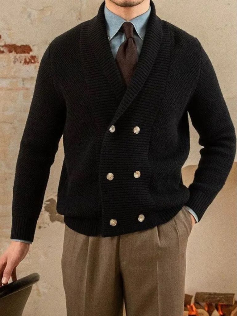 Cardigan en Maille Élégant Britannique