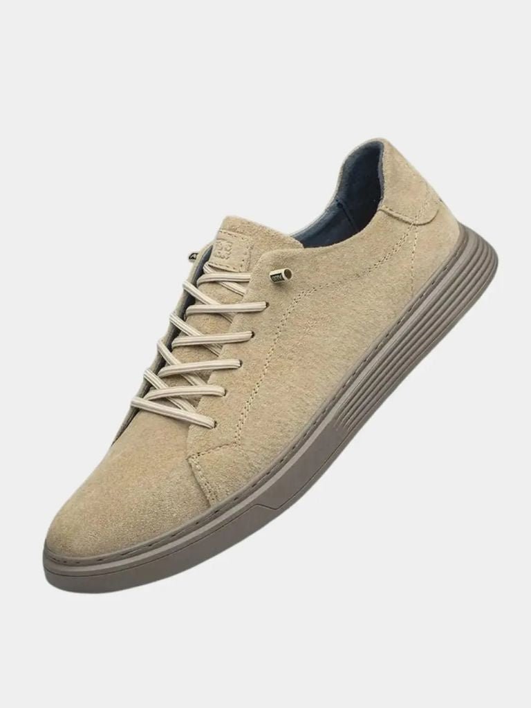 Chaussures en daim marron