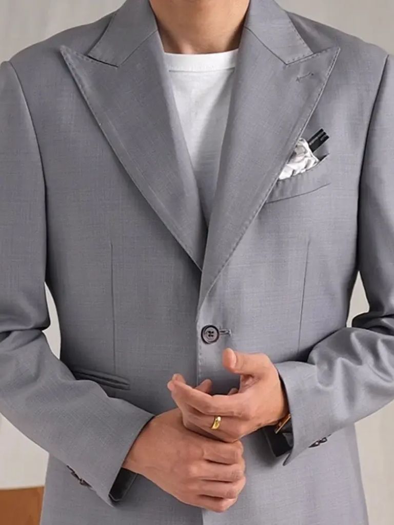 Blazer d’affaires minimaliste