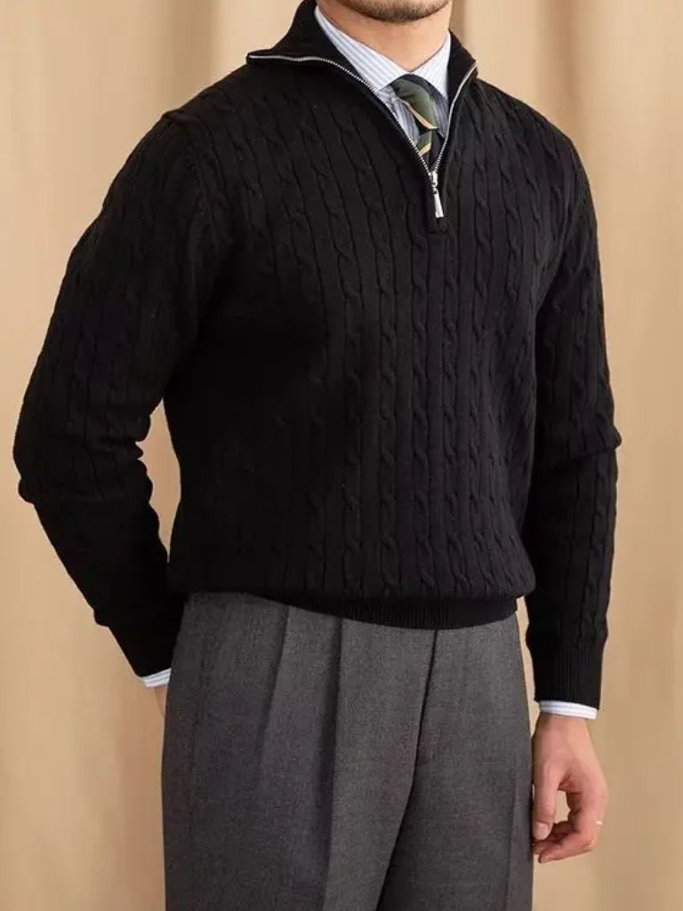 Pull à Col Zippé en Maille Torsadée