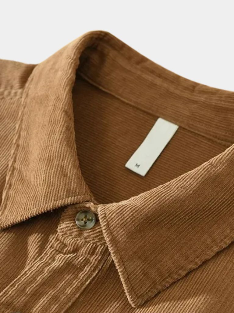 Chemise casual en velours côtelé
