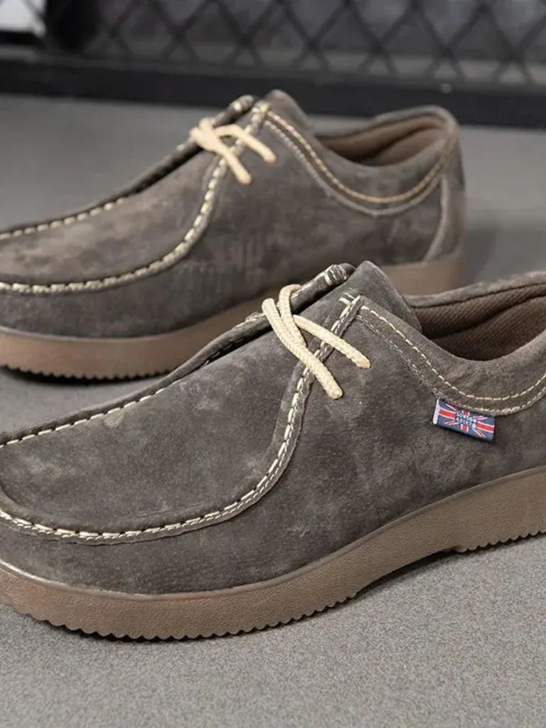 Mocassins élégants luxueux et confortables