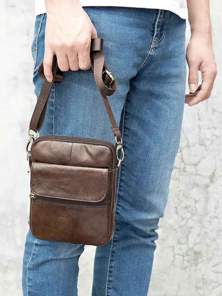 Sacoche en cuir essentielle à bandoulière