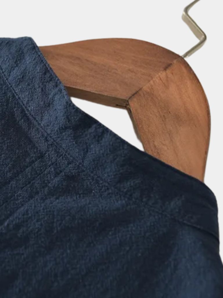 Chemise en lin à manches courtes essentielle