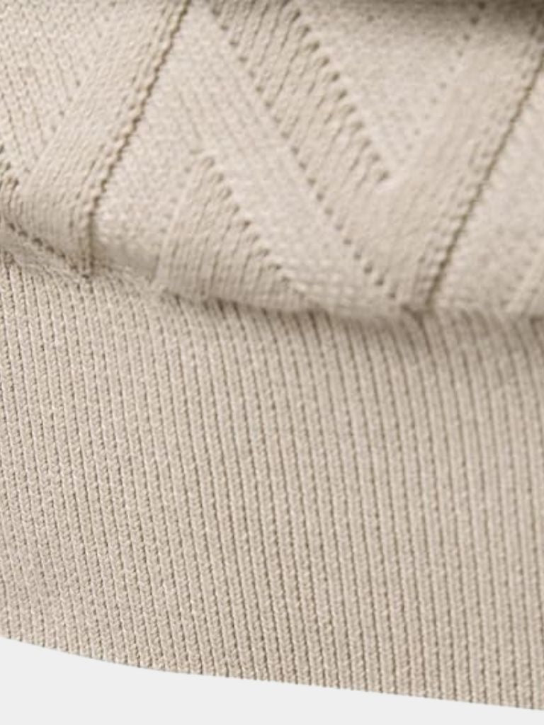 Pull Minimaliste en Maille