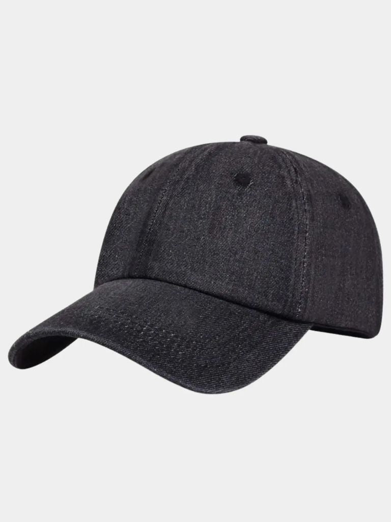 Casquette-minimaliste-en-denim-05