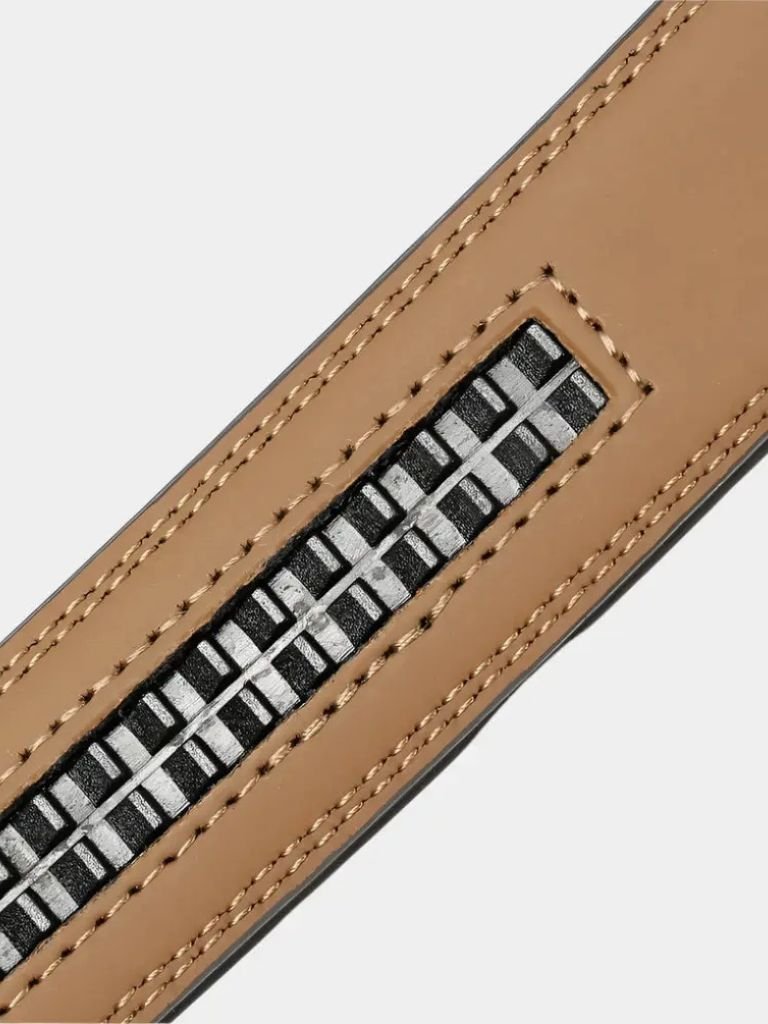 Ceinture-élégante-en-cuir-sans-boucle-03