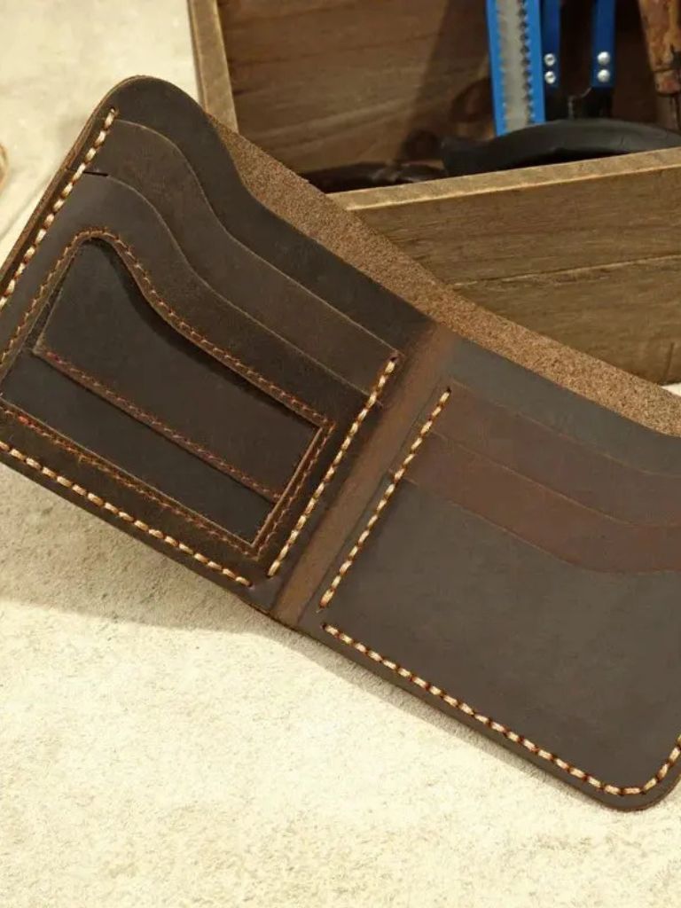 Portefeuille-vintage-fait-main-en-cuir-anti-RFID-02