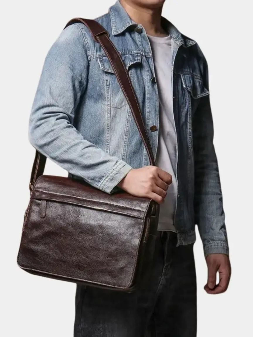 Sacoche messager en cuir classique