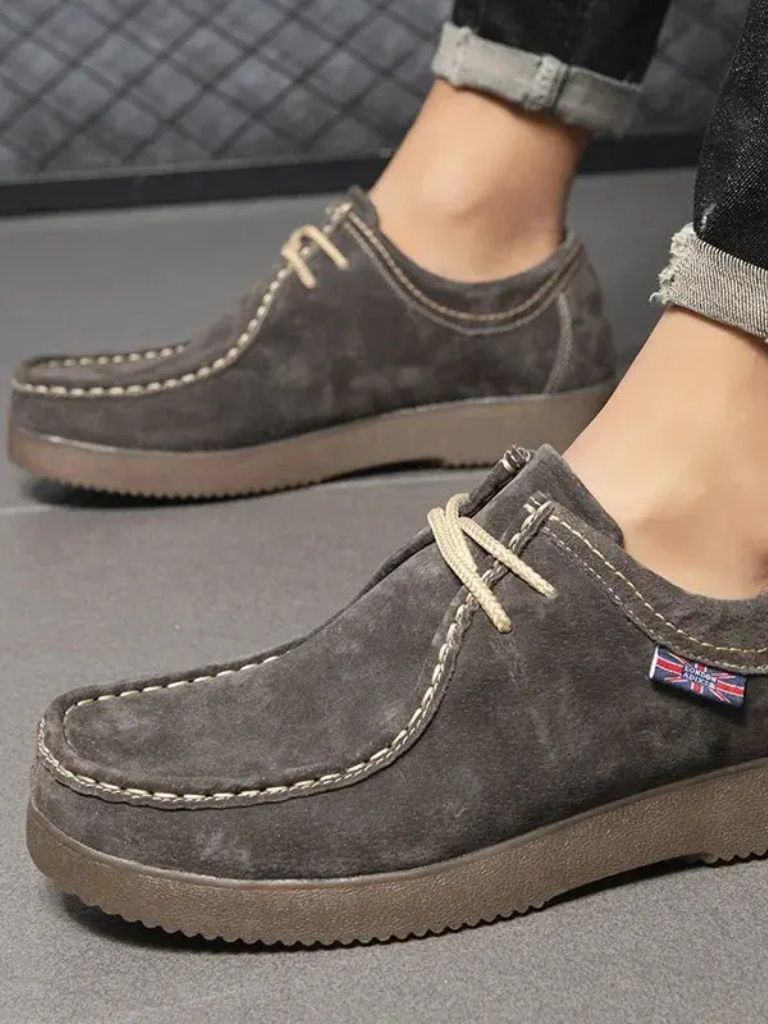 Mocassins élégants luxueux et confortables