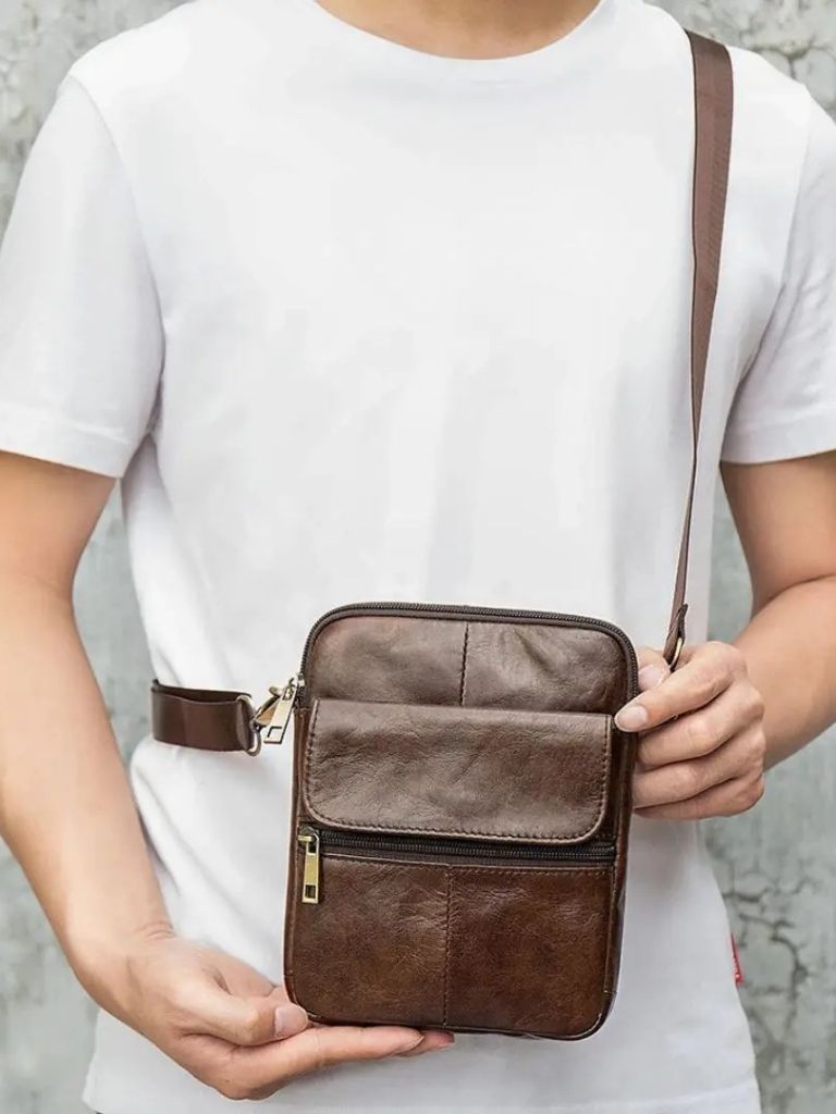 Sacoche en cuir essentielle à bandoulière