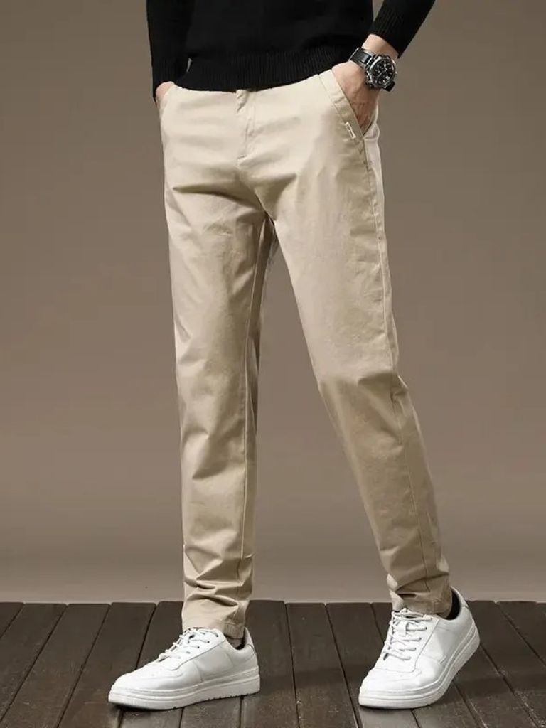 Pantalon Essential Straight
