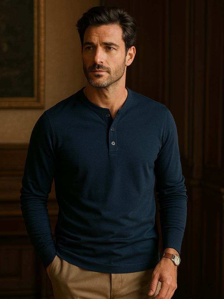 T-shirt Henley minimaliste manches longues