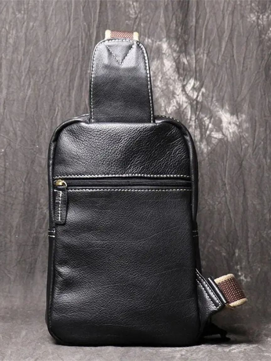Sacoche en cuir minimaliste