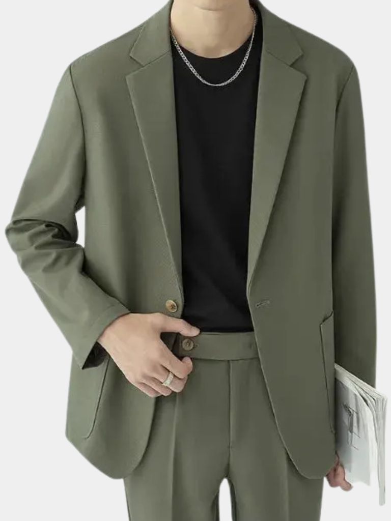 Ensemble costume minimaliste moderne