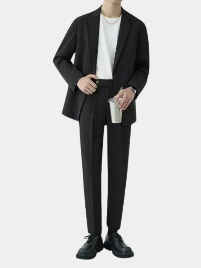 Ensemble costume minimaliste moderne