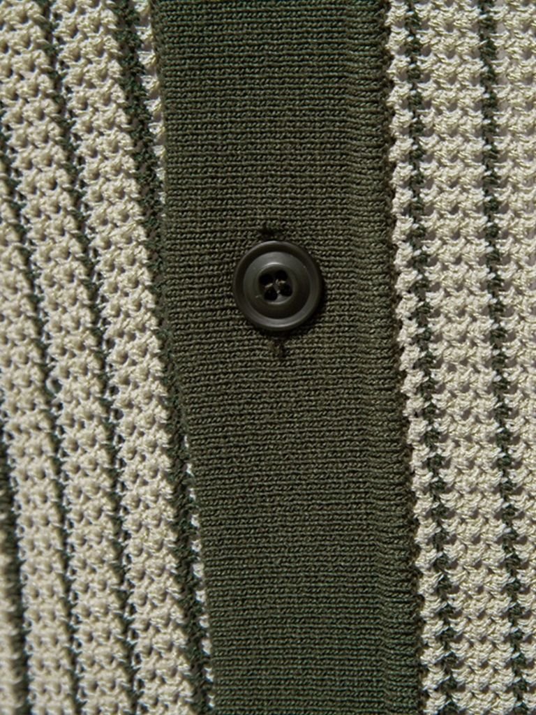Polo tricoté à rayures